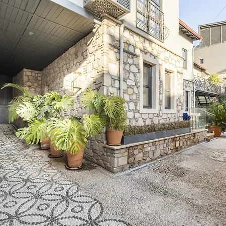 Daire Cozy Flat Near Hadrians Gate Antalya