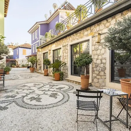 Cozy Flat Near Hadrians Gate